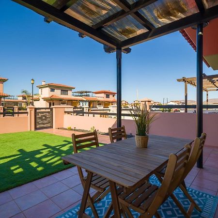 Private Terrace Majanicho Home -Garden & Pool لا أوليفا المظهر الخارجي الصورة