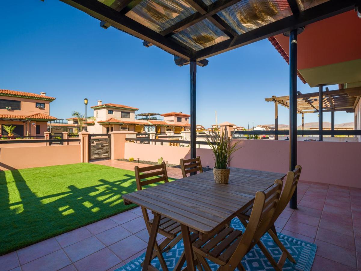 Private Terrace Majanicho Home -Garden & Pool لا أوليفا المظهر الخارجي الصورة