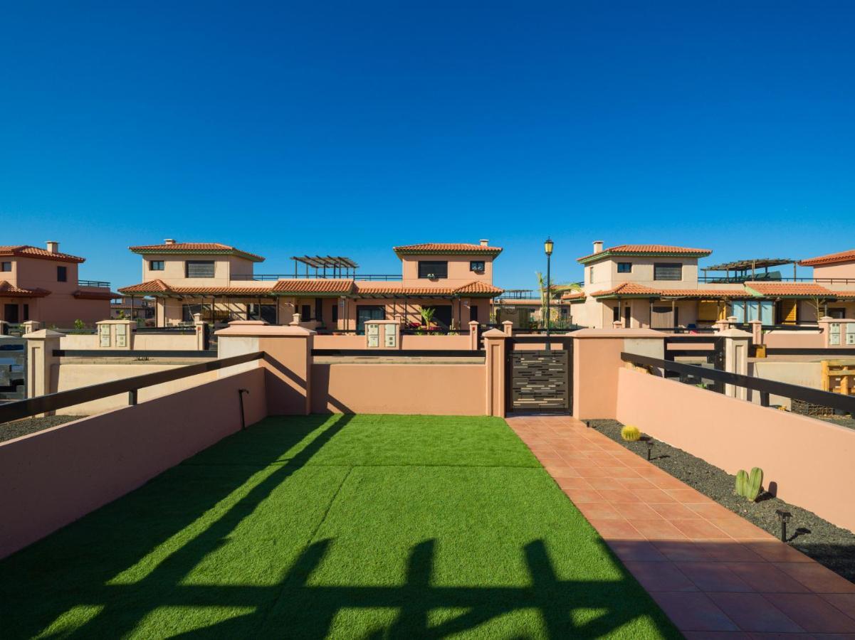 Private Terrace Majanicho Home -Garden & Pool لا أوليفا المظهر الخارجي الصورة