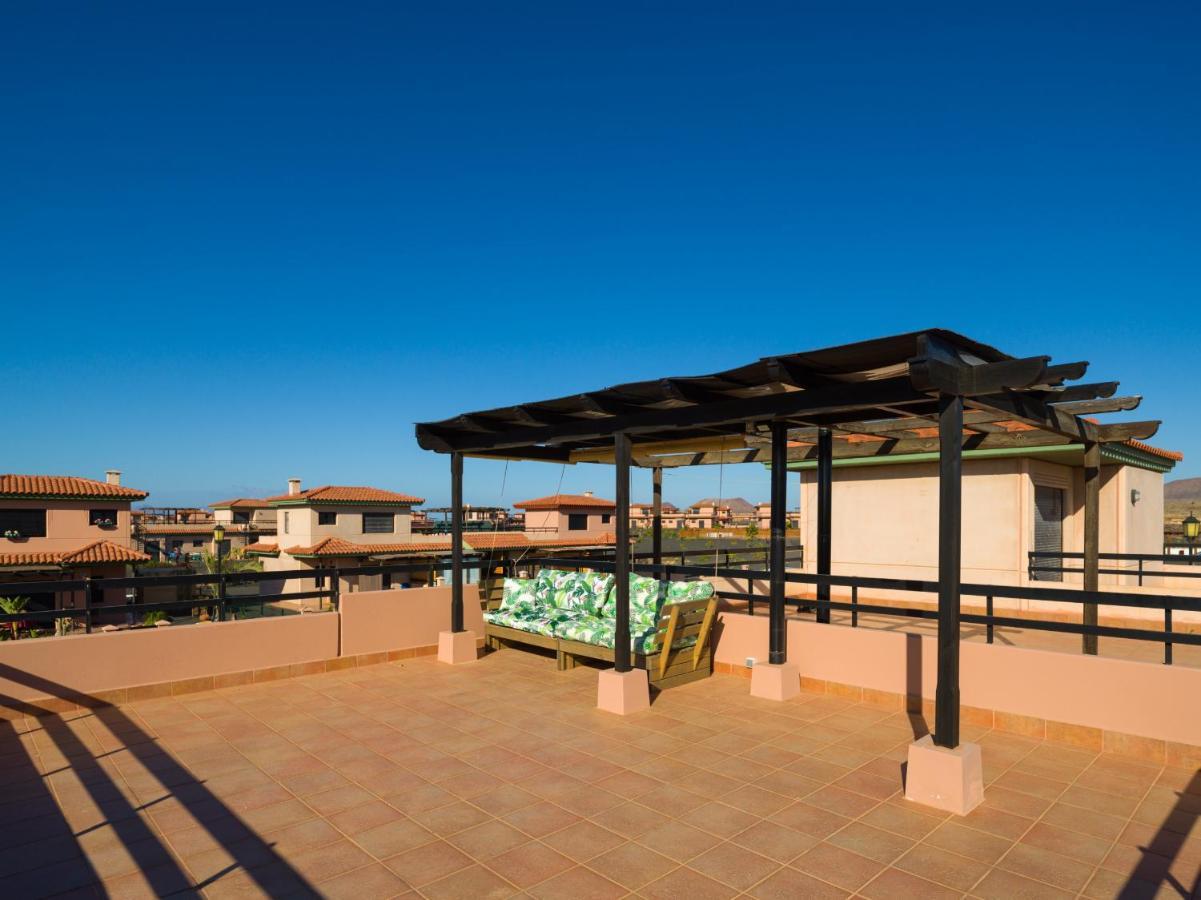 Private Terrace Majanicho Home -Garden & Pool لا أوليفا المظهر الخارجي الصورة